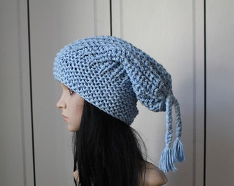 VEGAN Long Beanie, Slouch " Tresses " en ciel bleu!