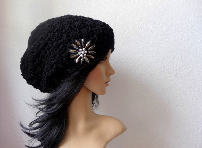 Beanie, Boho, Vintage Stijl Dame in Zwart afbeelding 2