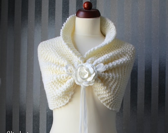 Wedding shawl, capelet in cream.