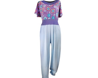 Jumpsuit Flügelärmel, Gr. 38/40, blau, Leinen, Jersey, hellblau, lila, geblümt