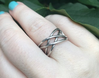 Adjustable Stainless Steel Ring, Criss Cross, Wide Celtic Silver Ring, Thumb Ring, Unisex Jewelry, Twisted Ring, Non Tarnish, Waterproof