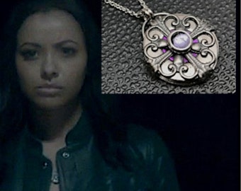 Stainless Steel Filigree Necklace, As Seen on The Vampire Diaries Bonnie Bennett, Medieval Jewelry, Edwardian Gothic, Customizable Color