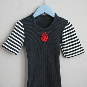 1960s Kids T-Shirt Nautical Navy Blue White Stripe Red Anchor / 4 6 image 2