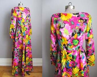 1960s Vintage Dress Psychedelic Flower Print 60s Dress Junior Vogue Loungewear / Small