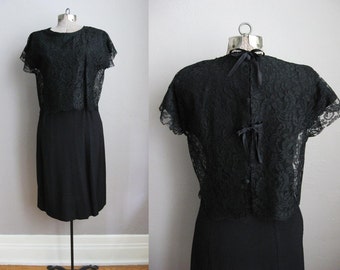 Vintage 1950s Dress Black Lace 50s Cocktail Dress Button Back / Small