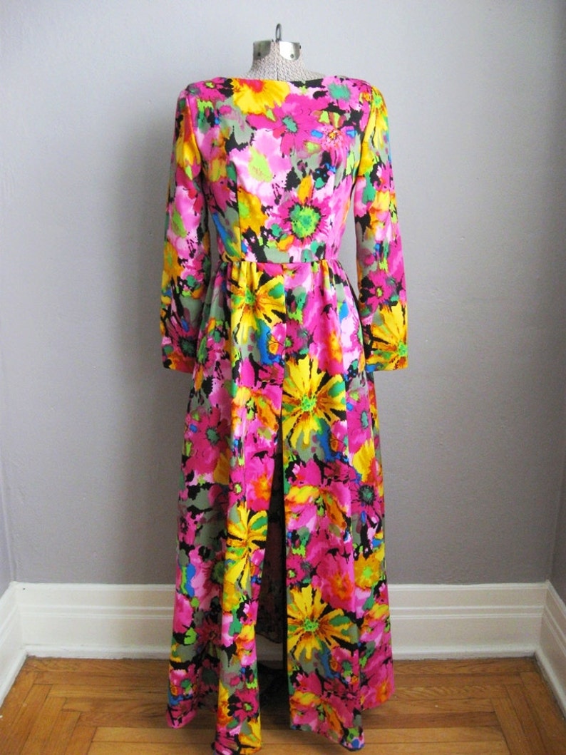 1960s Vintage Dress Psychedelic Flower Print 60s Dress Junior Vogue Loungewear / Small image 3