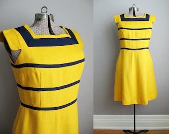 1960s Vintage Dress Navy Yellow 60s Dress Mod Style Grosgrain Ribbon / Medium