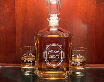 Whiskey Decanter Set Personalized, Engraved Bourbon Liquor Bottle, Rocks Glasses, Groomsmen, Wet Bar, Custom Gift for Him, Father's Day