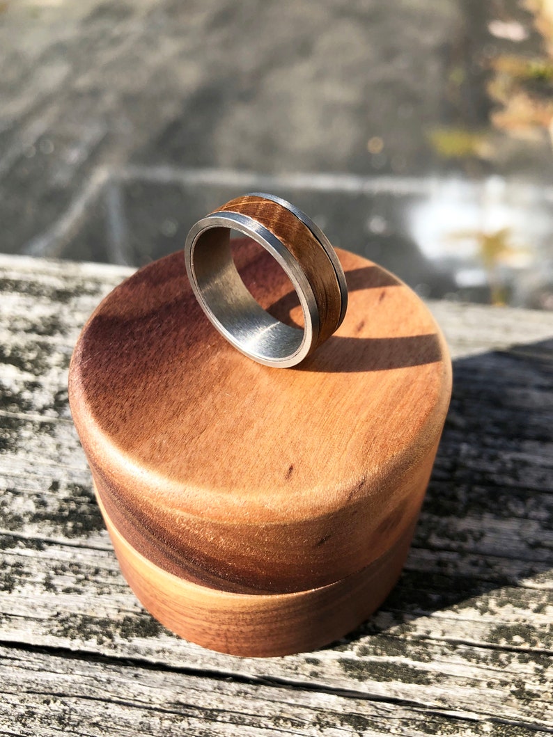 Men's Wedding Band shops made of Tungsten and Barrel Wood with Comfort Fit, Ring's for Men complete with Rustic Personalized Ring Box Engraved