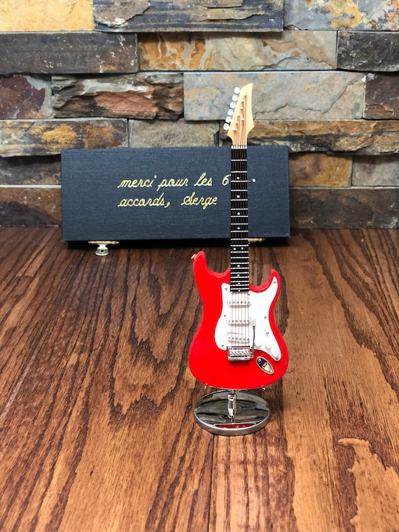 ギター Mini electric guitar Amazon.com: 16 inch Mini Guitar Toy for Kids,Portable