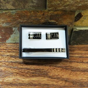 Cuff Links and Tie Clip Personalized Set - Gifts for Men and Groomsmen CUT-15GUN