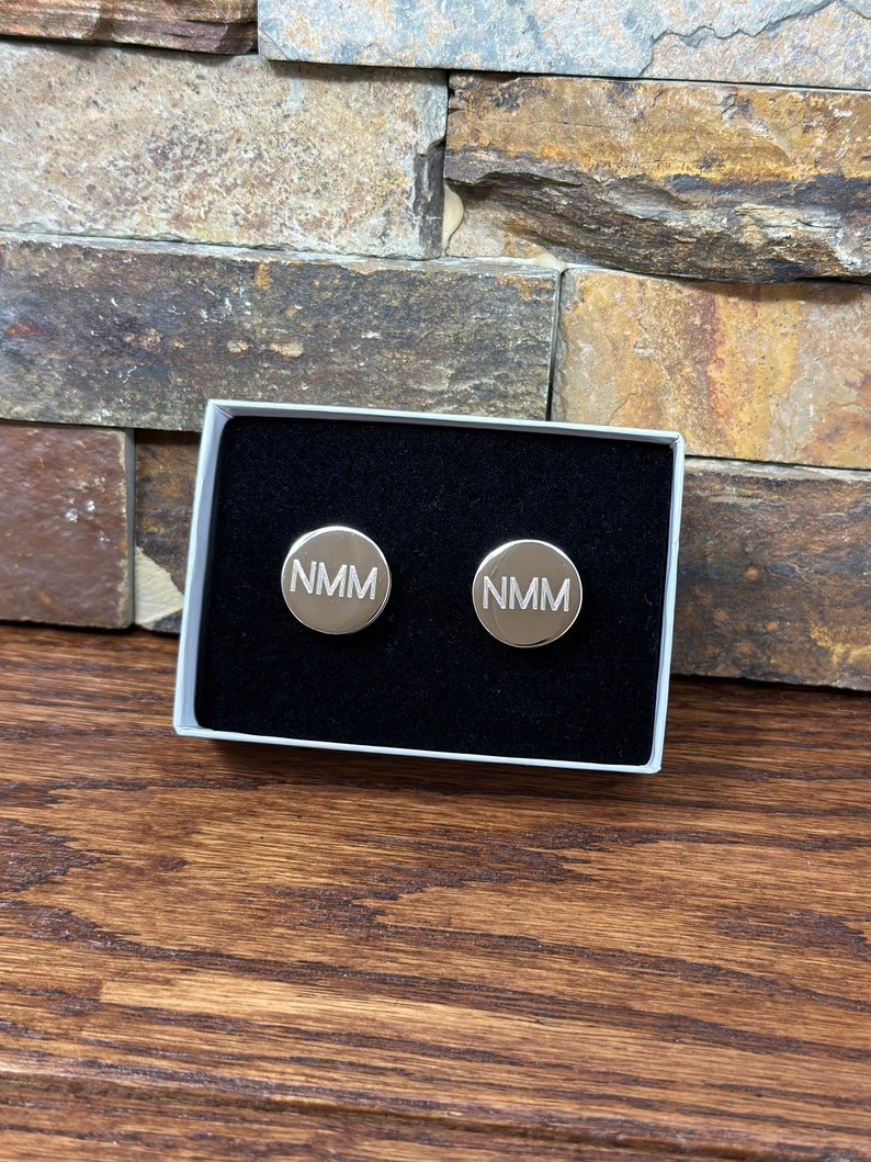 Personalized Round Cuff Links, Monogrammed, Groomsman, Gifts for him, Father of the Bride, Groom, Mens Jewelry, Father's Day, Graduation image 2