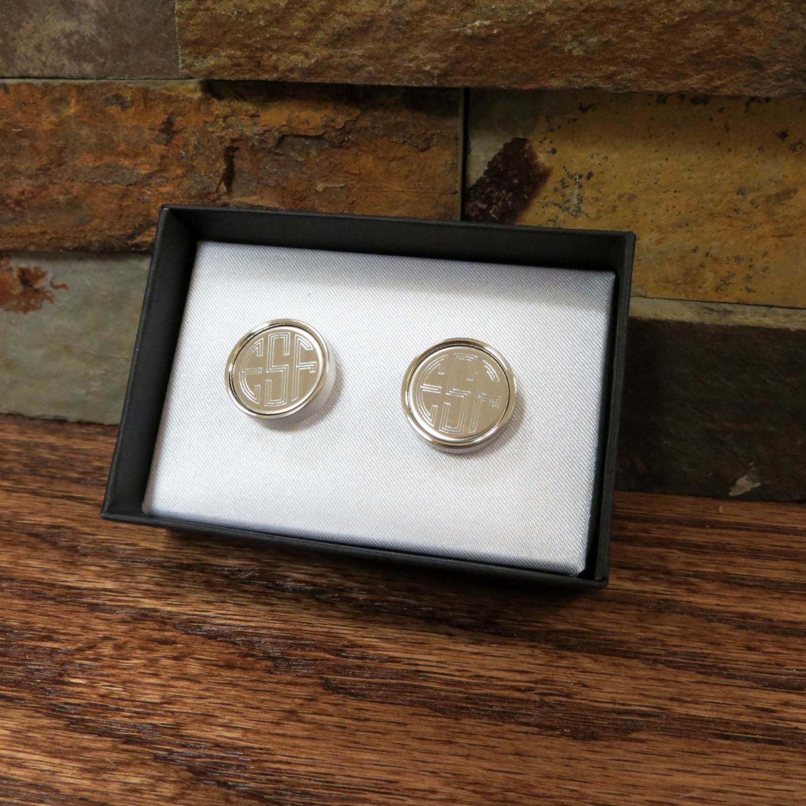 Personalized Round Cuff Links Monogrammed Groomsmen Gift | Etsy