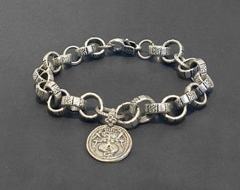 Chunky bracelet for women, Chunky silver bracelet, Chunky chain bracelet, Charm bracelet for women, Silver bracelet for women