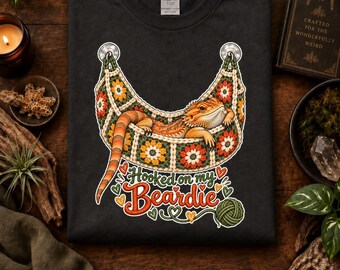 Camiseta de dragón barbudo, camiseta "Enganchado a mi dragón barbudo", regalo para amantes del crochet y los reptiles