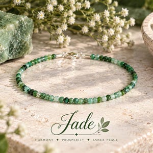 Armband i naturlig grön jade – 2,5 mm fasetterade pärlor, minimalistiska ädelstenssmycken