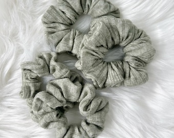 Sweater Knit Scrunchy in Sage