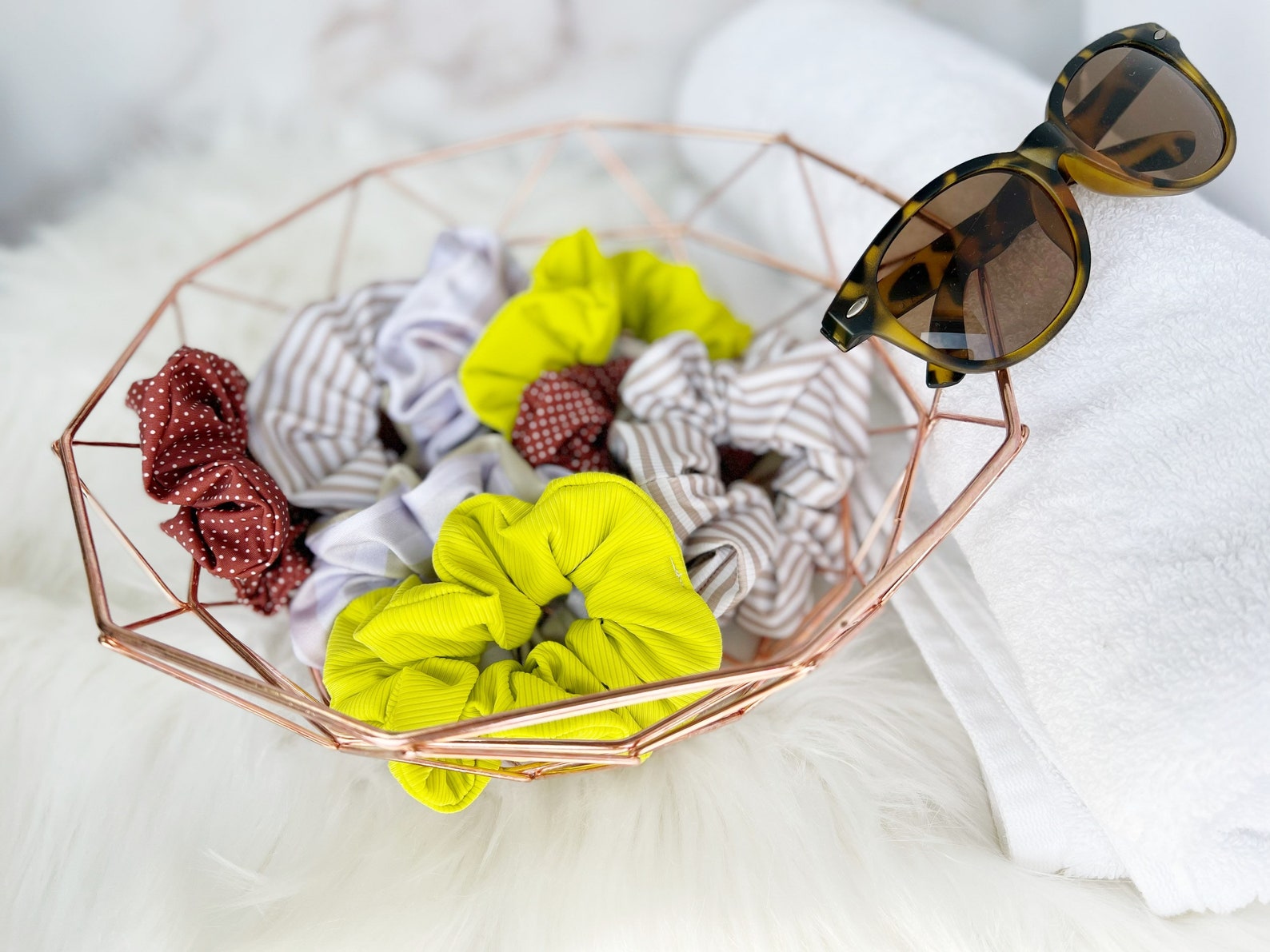 Pool Scrunch Swim Scrunchy- Poolside / Beach Scrunchies - Etsy Canada