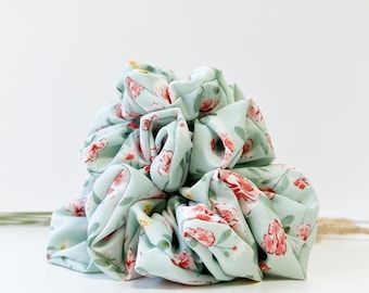 Green Florals made with 100% Rayon.
