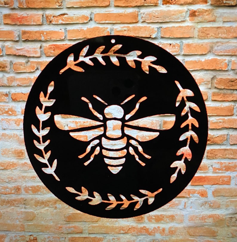 Metal Bee Art Metal Wall Art Bee Lovers Sign Sculpture Barn Etsy