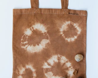 Batik bag marrone