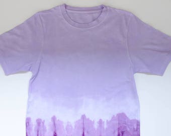 Shibori T-Shirt, T-Shirt size M, purple Shirt, hand dyed, gift for her