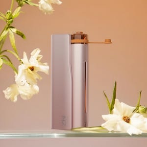 Zhithera D1 Waterless Essential Oil Diffuser, Rechargeable 3500 mAh Base, 6.5 mL Cartridge