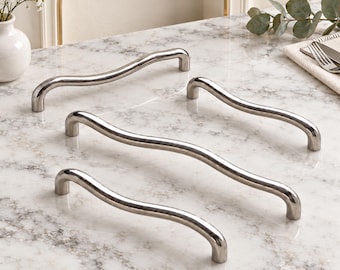 Puxadores de níquel para armários, puxadores de gaveta ondulados prateados, espaçamento entre furos de 128 mm ou 160 mm.