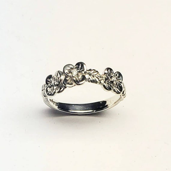 14 KT Weißgold Drei-Blüten-Blatt-Ring mit drei Diamanten - Etsy.de