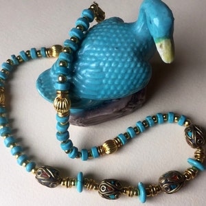 Collier bicolore élégant et charmant : turquoise et or