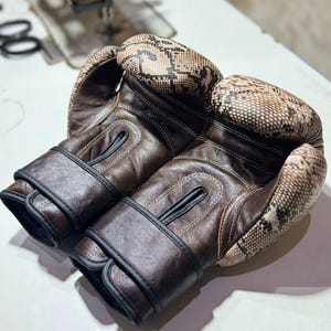 Handcrafted Snakeskin Pattern Real Leather Boxing Gloves | Custom Genuine Cowhide Vintage Sparring Gloves | Gift for Boxers, MMA, Kickboxing