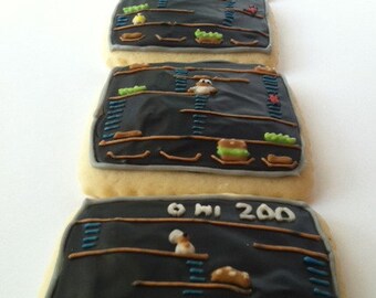 Burger / 80's Sugar Cookies with Buttercream Frosting