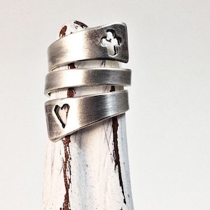 Heart For Christ Ring - Christian Rings Women - Cross Ring - Chunky Ring Silver - Christian Jewelry - Inspirational Jewelry - Faith Ring