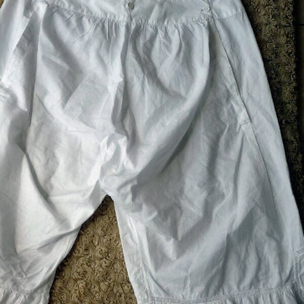 Vintage Pantaloons White Cotton and Lace, Undergarments Linen Bloomers Edwardian Medium