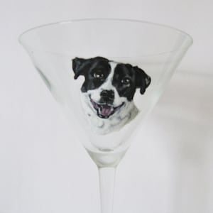 Verre à martini personnalisé avec portrait de chien, articles de bar, portrait d&#39;animal de compagnie peint, verre à cocktail peint à la main, cadeau pour amoureux des chiens, mémorial de la perte d&#39;un animal de compagnie