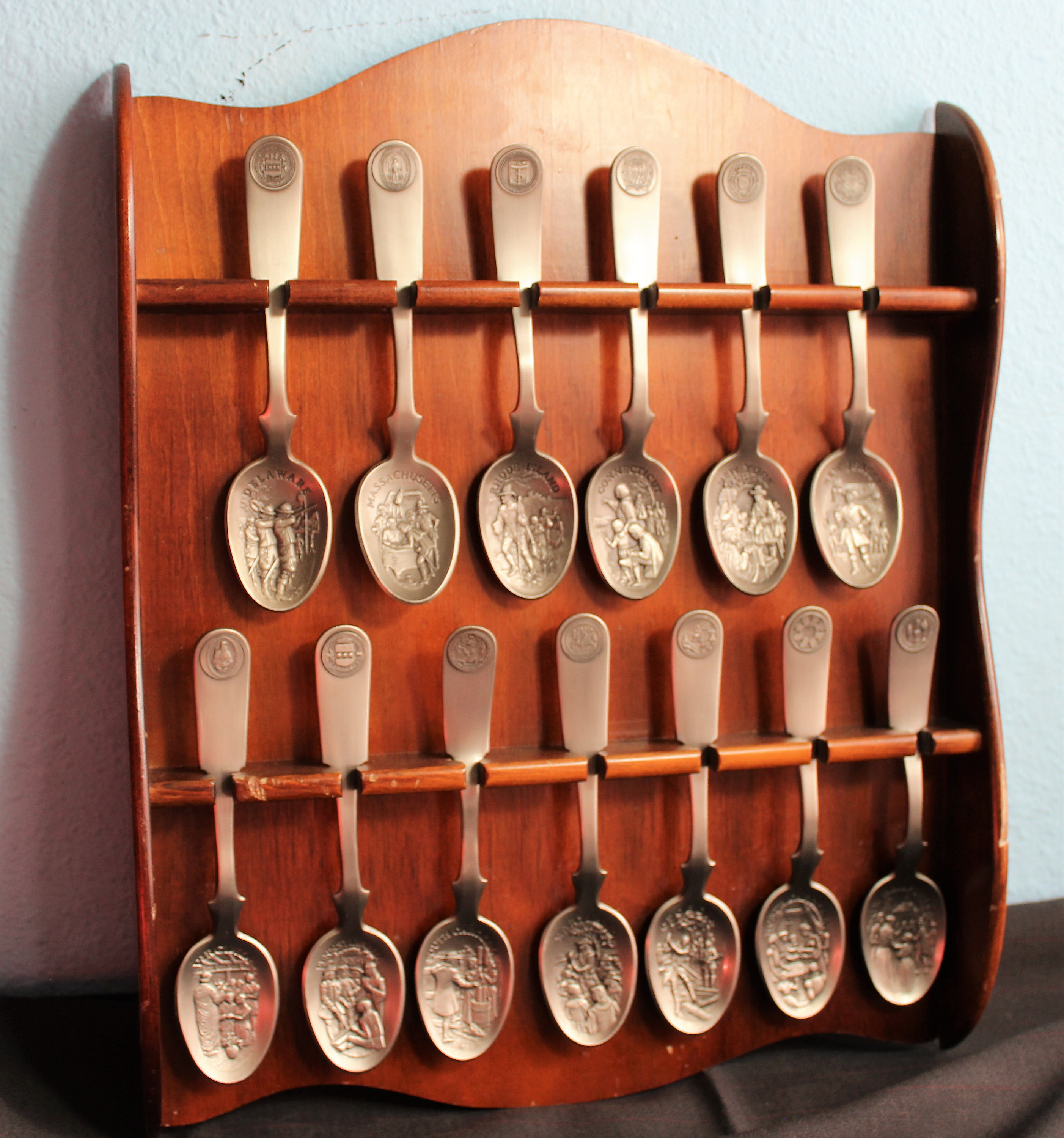 Vintage 13 Original State Pewter Spoon With Wood Display Rack Collectible Pewter State Spoons Etsy