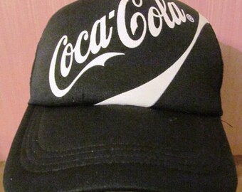 porqué.live Cono/Coño hat/Coke Inspired Coño dad hat/Cono Black 
