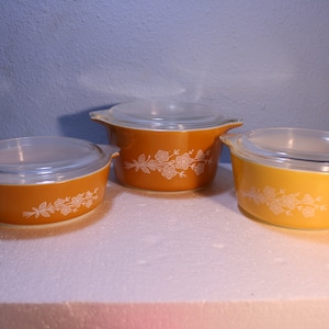 Classic Cinderella Pyrex Set of Three Glass Covered Casserole Dishes