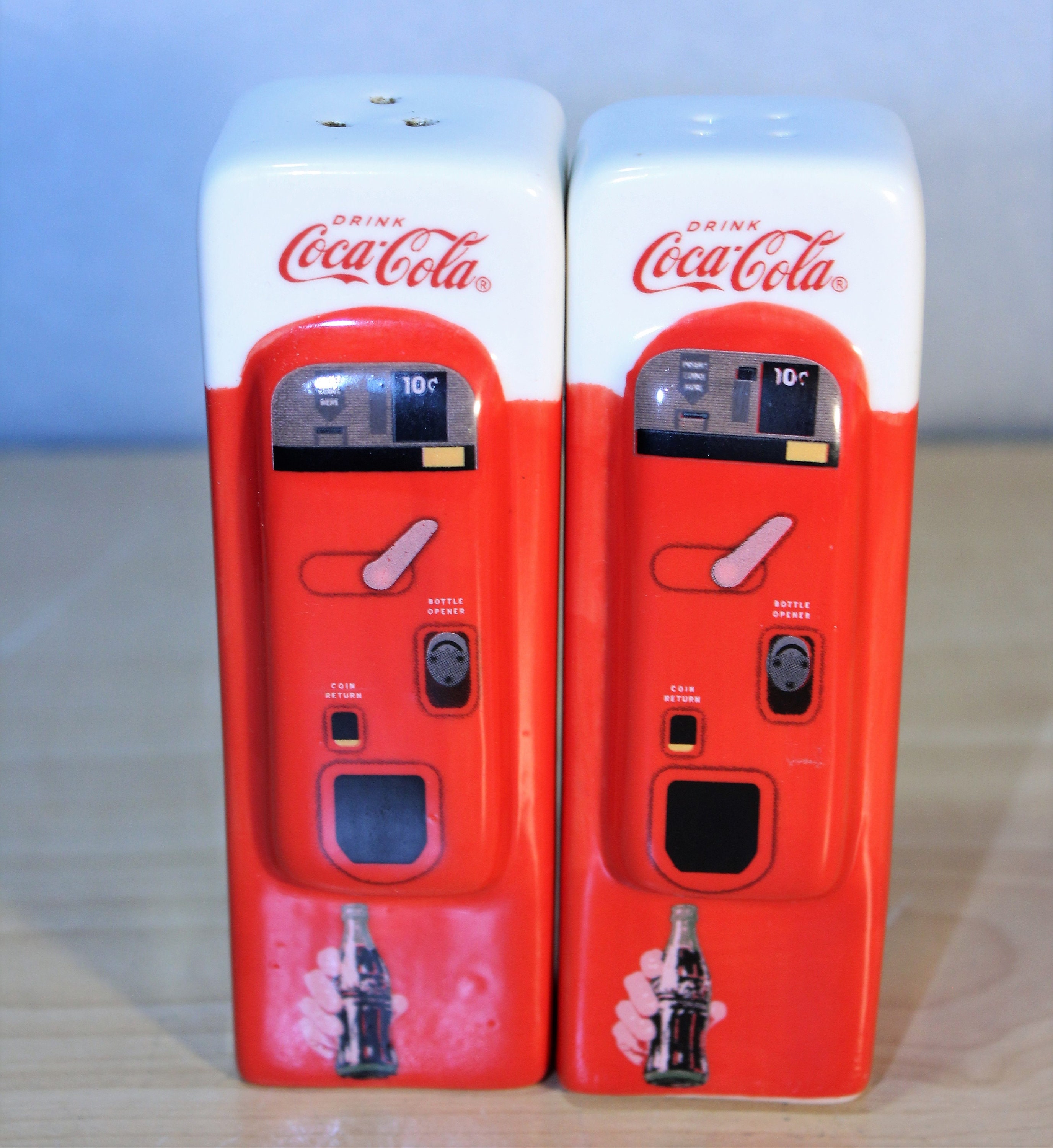 old style coke machine