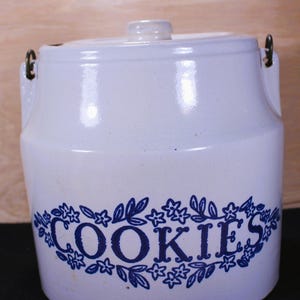 20Percent Off   Monmouth Pottery Stoneware Delft Blue Coloring on Gray Cookie Jar with Metal Handle