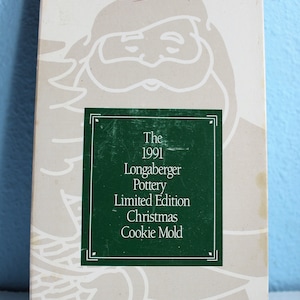 40 Percent OFF    Longaberger Pottery Christmas Cookie or Chocolate Mold "Kriss Kringle" Made 1991