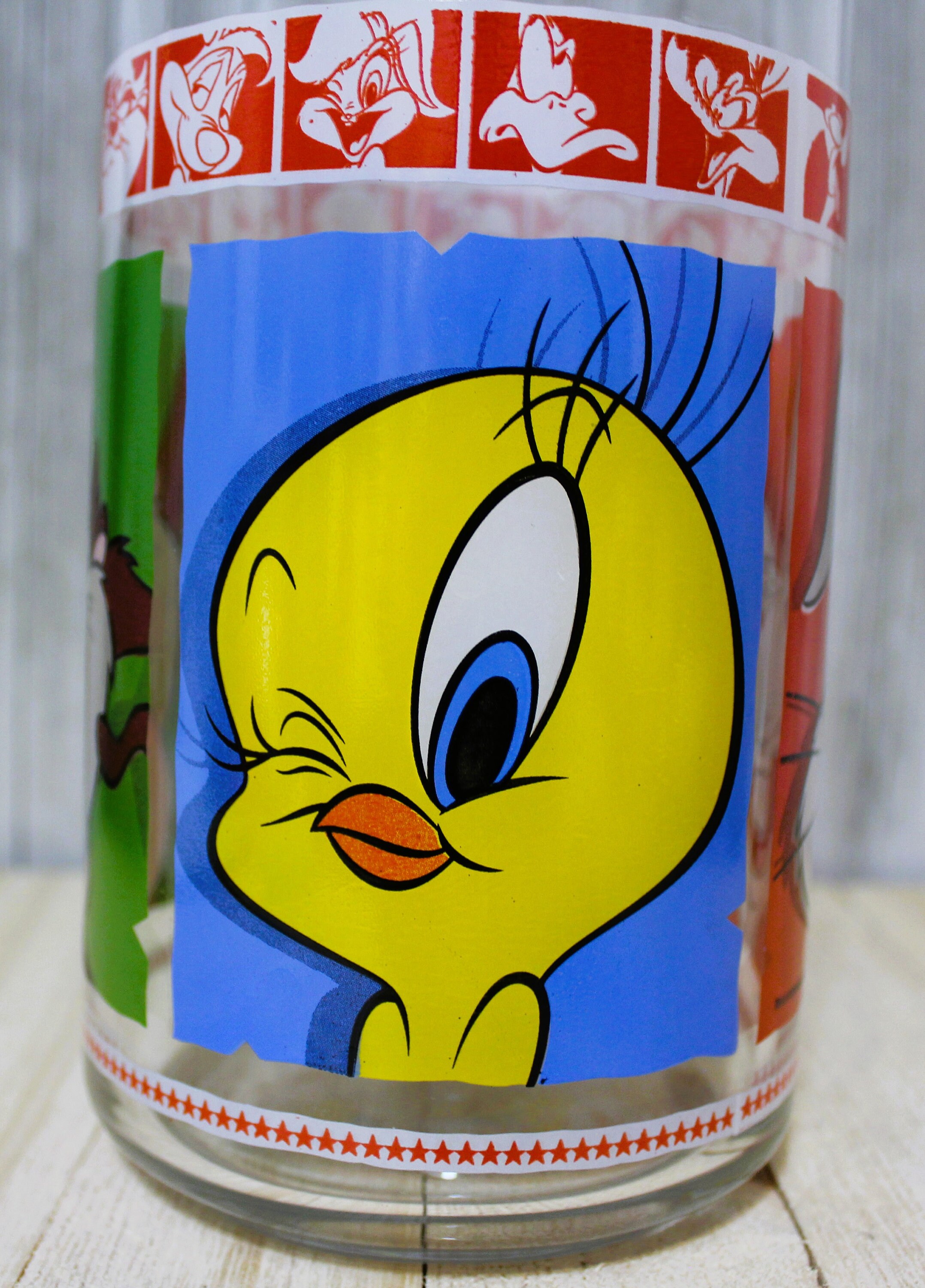 Vintage Looney Tunes Glass Cookie Jar: Bugs Bunny, Taz, Tweety