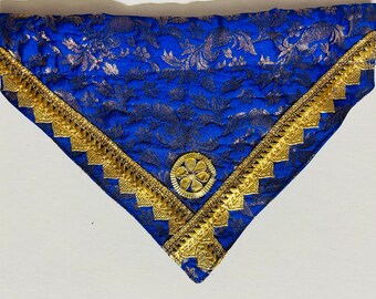 Pañuelo tipo bandana para perro con brocado de seda estilo Bollywood de Diwali India, talla M