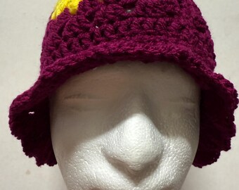 Purple daisy Men's WOMEN Handmade crochet  bucket Hat Unisex Cap Large