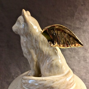 Cat Urn seated image 3