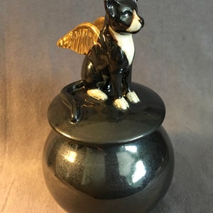 Cat Urn seated image 2