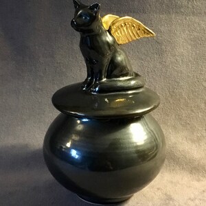 Cat Urn seated image 6