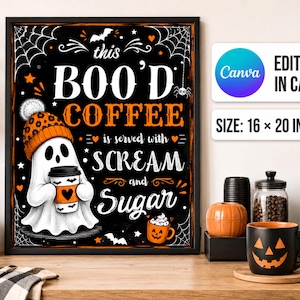 Può includere: Una stampa da parete incorniciata di 40,6 x 50,8 cm a tema Halloween con un fantasma bianco che indossa un berretto arancione leopardato e tiene in mano una tazza di caffè. Lo sfondo nero mostra ragnatele bianche, pipistrelli e il testo this BOO'D COFFEE is served with SCREAM and Sugar.