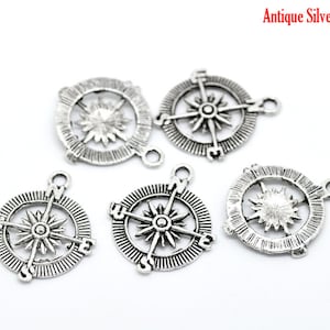 5 Pieces Antique Silver Compass Charms