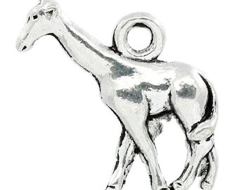 5 pieces Antique Silver Giraffe Charms